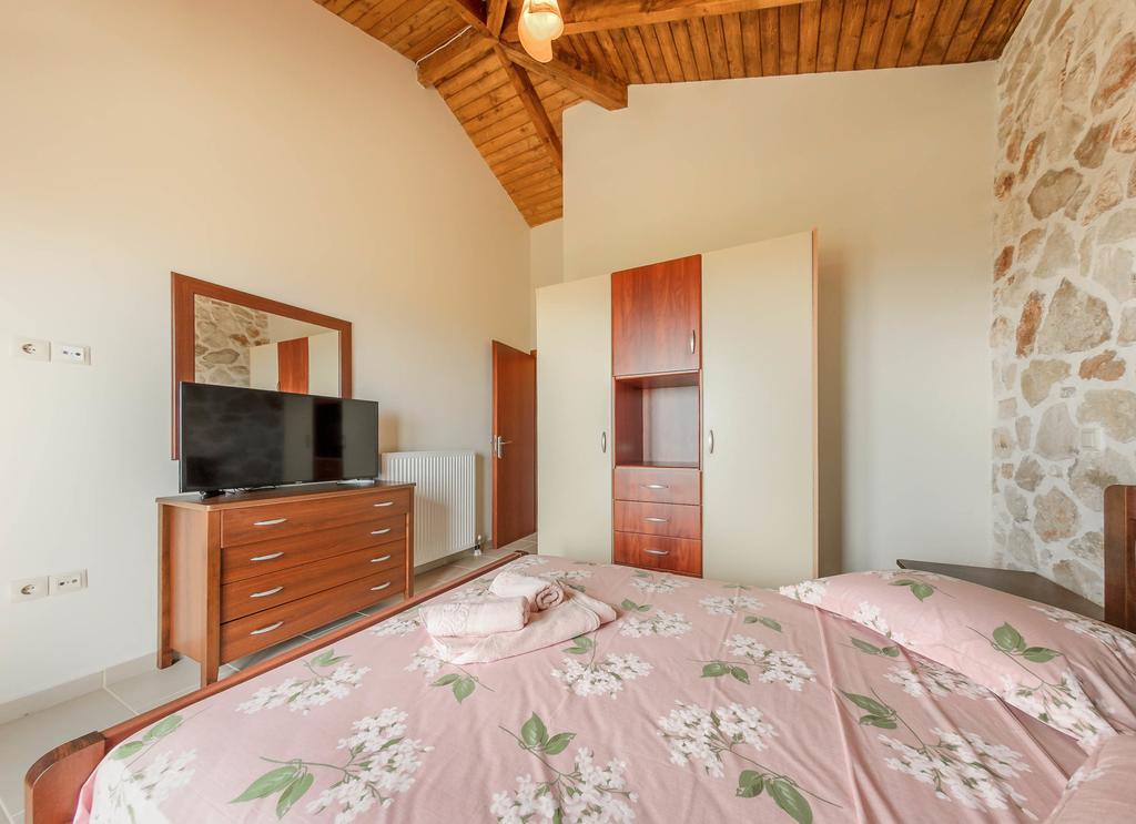 Orient Villas Volimes Agios Nikolaos  Bagian luar foto